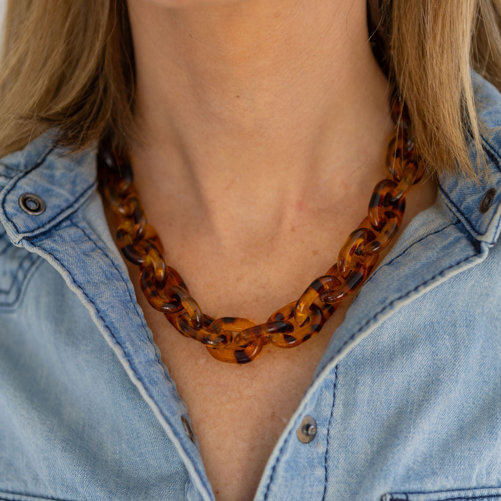 Classic Tortoiseshell Necklace