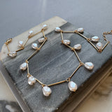 Raindrops of Pearls Necklace