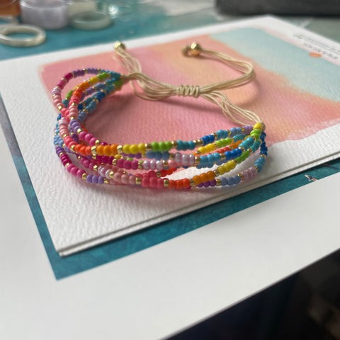 (Shipping 5/15) Friendship Bracelet