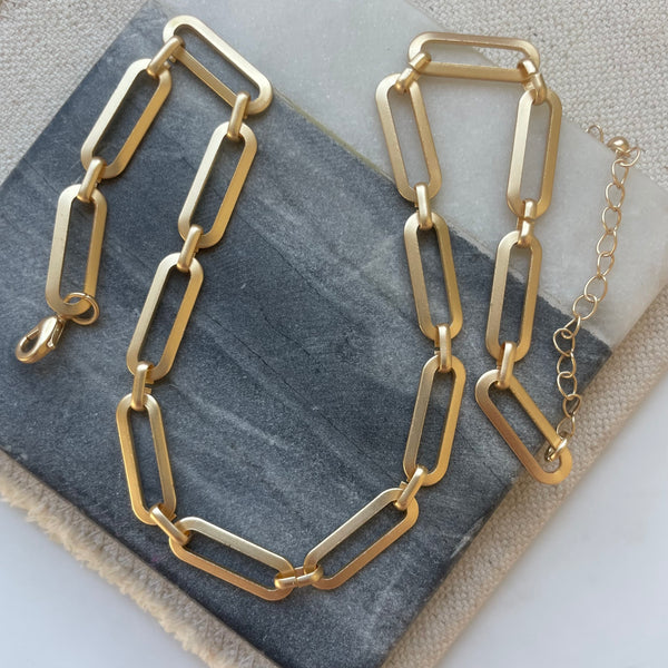 Oval Gold Link Necklace