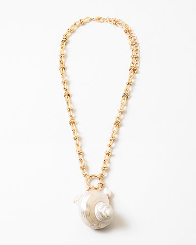 Shell Charm Necklace