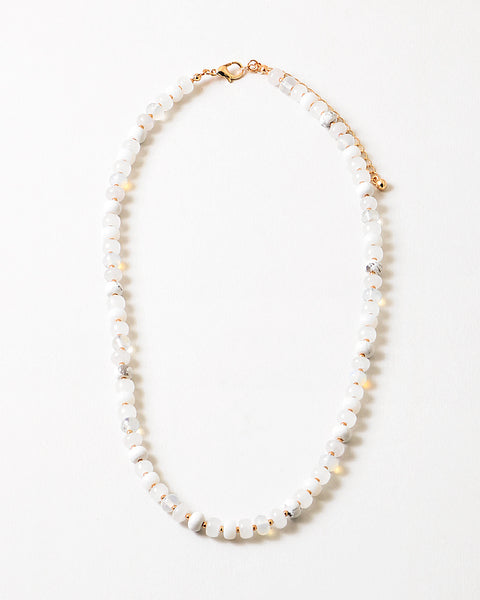 Picture of a white beaded necklace