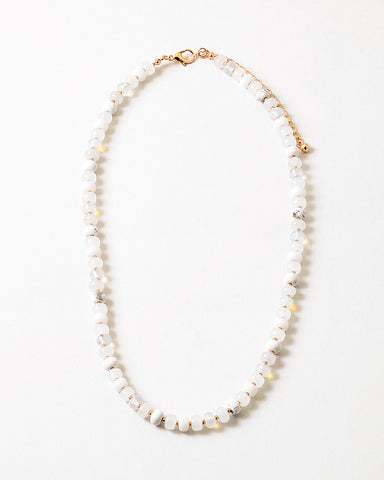 Picture of a white beaded necklace