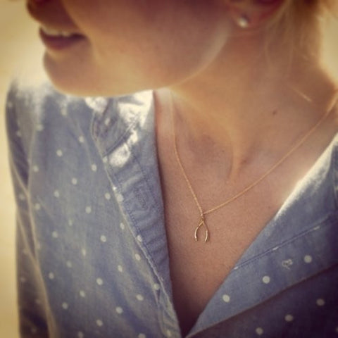 Wishbone gold Necklace